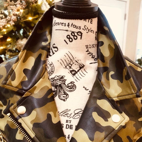 NWT Michael Kors Smoky Olive Cameo Cropped Jacket - Picture 7 of 10